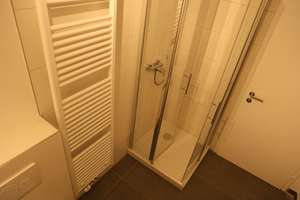 GenießerDesign, Lage, Ruhe, Garten:5min:UKA, 1min:B17, Balkon, 2Bäder+WC, Garage, EBK, Wallbox-ready – Die vollständige Adresse der Immobilie erhältst du vom Anbieter., 86156 Kriegshaber, Augsburg – Vorschaubild 63