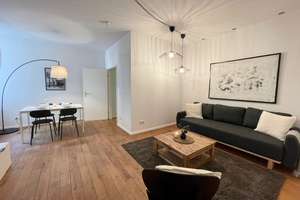 Stylish 2-Room Apartment - Fully Furnished & Well-Connected – Die vollständige Adresse der Immobilie erhältst du vom Anbieter., 10247 Friedrichshain, Berlin – Vorschaubild 1