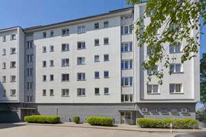 Sehr gepflegte 3 Zimmer Wohnung in Berlin-Wilmersdorf
