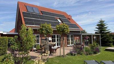 Großzügiges Haus mit 185 m² Wohnfläche in Hooksiel - Sauna - PV-Anlage - Wallbox - Sackgassenlage