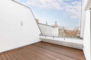 Uhlandstraße 45 – Stilvolle, frisch renovierte Dachgeschosswohnung im herrschaftlichen Altbau!! – Uhlandstraße 45, 10719 Wilmersdorf, Berlin – Vorschaubild 12