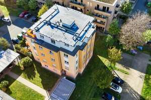 Stilvoll wohnen in jedem Lebensabschnitt
Fahrstuhl / Fußbodenheizung / Carport – Die vollständige Adresse der Immobilie erhältst du vom Anbieter., 7743 Jena-Nord, Jena – Vorschaubild 4