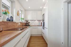 Modernisiertes Reihenmittelhaus mit großer Terrasse und Garten – Die vollständige Adresse der Immobilie erhältst du vom Anbieter., 71336 Waiblingen – Vorschaubild 7
