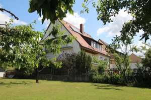Mehrfamilienhaus mit 3 Wohnungen und 5 Einzimmer-Appartements – Kitzingen (Kreis) – Vorschaubild 5