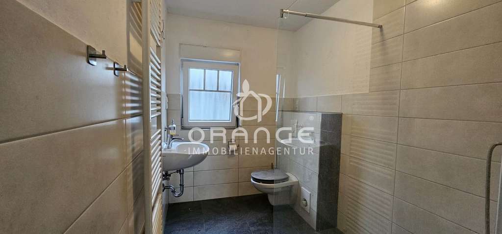 Immobilie in Minden - ***Charmantes Zweifamilienhaus mit modernem Komfort*** - Bild 3