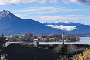 RESERVIERT - Gehobene Doppelhaushälfte mit traumhaftem Seeblick – Die vollständige Adresse der Immobilie erhältst du vom Anbieter., 83257 Gstadt am Chiemsee – Vorschaubild 3