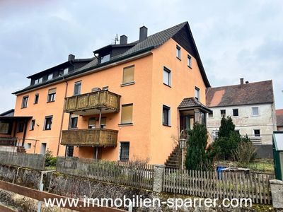 Mehrfamilienhaus mit vier Wohneinheiten und Potenzial in Floß