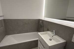 von privat traumhafte 3,5 Zimmer Wohnung – Darmstädter Landstraße 260, 60598 Sachsenhausen-Süd, Frankfurt am Main – Vorschaubild 13