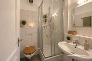 Seltene Gelegenheit! Interessantes 2 Zimmer-Aparment in toller Wohnlage! – Die vollständige Adresse der Immobilie erhältst du vom Anbieter., 70329 Rohracker, Stuttgart – Vorschaubild 4
