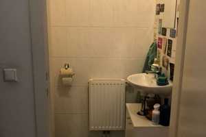 Stilvolle, modernisierte 2-Raum-Wohnung mit Balkon und Einbauküche in München Laim – Kirchmairstraße 38, 80686 München – Vorschaubild 1