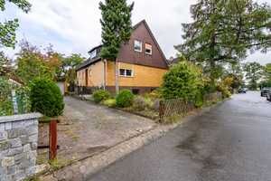 Geräumiges Ein-, Zweifamilienhaus mit Keller und Garage in Garbsen-Stelingen *Erbpacht* – Hannover (Kreis) – Vorschaubild 1