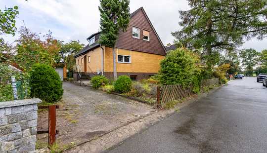 Bild von Geräumiges Ein-, Zweifamilienhaus mit Keller und Garage in Garbsen-Stelingen *Erbpacht*