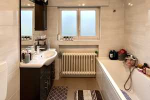 Zweifamilienhaus mit Sauna, Doppelgarage und Solaranlage! – Schwäbisch Hall (Kreis) – Vorschaubild 13