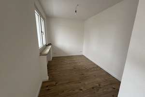 Alleine oder zu Zweit ! helle 1 Zi.-Whng. mit Sonnenbalkon - weisses Duschbad- Duisburg Rheinhausen – Beethovenstraße 17, 47226 Rheinhausen-Mitte, Duisburg – Vorschaubild 3