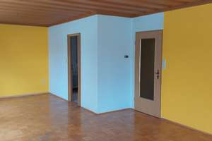 Perfekt gelegenes, geräumiges Mehrfamilienwohnhaus in Büchenbach von Privat – Die vollständige Adresse der Immobilie erhältst du vom Anbieter., 91186 Büchenbach – Vorschaubild 3