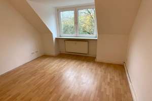 Helle Dachgeschoss-Wohnung im 2.Obergeschoss zu verkaufen – Lukas-Cranach-Str. 76, 46238 Batenbrock, Bottrop – Vorschaubild 4