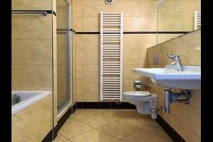 Property thumbnail 11