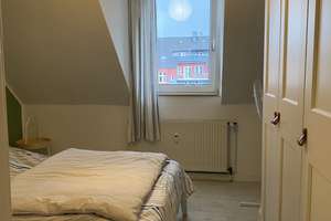 Stilvoll möblierte Wohnung - einziehen & wohlfühlen – Söllingstr. 22, 45127 Ostviertel, Essen – Vorschaubild 2