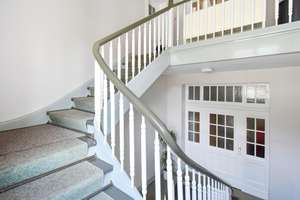 Wohnen kann so schön sein!
Schicke Dachgeschosswohnung in Top-Lage – Die vollständige Adresse der Immobilie erhältst du vom Anbieter., 45133 Bredeney, Essen – Vorschaubild 14