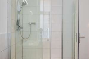 From 01.04 - Nice and modern studio in Prenzlauer Berg – Die vollständige Adresse der Immobilie erhältst du vom Anbieter., 10405 Prenzlauer Berg, Berlin – Vorschaubild 15