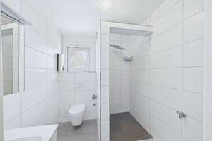 Liebevoll modernisierte Wohnung zwischen Kaufhof und Fachhochschule – Die vollständige Adresse der Immobilie erhältst du vom Anbieter., 38440 Stadtmitte (Ortsteil), Wolfsburg – Vorschaubild 9