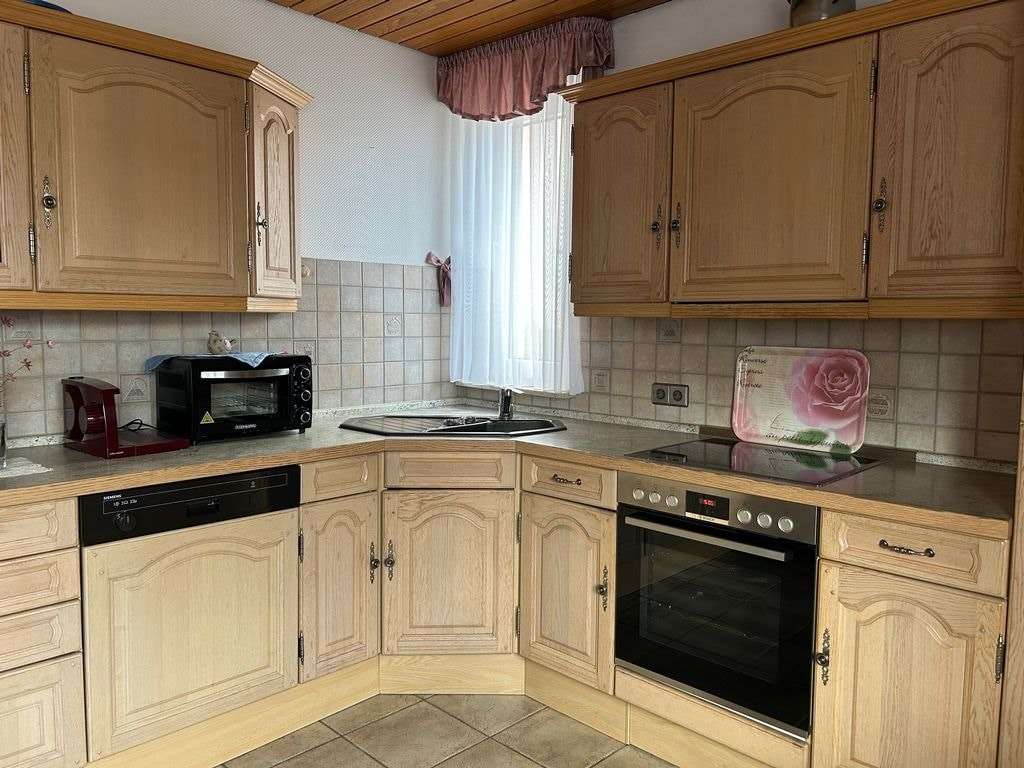 Immobilie in Fahrenbach - Ideal für die kleine Familie 
Einfamilienhaus mit großzügigem Garten - Bild 2