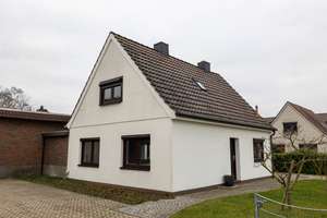 *** HASPORT - SANIERTES EINFAMILIENHAUS in PRAKTISCHER LAGE mit einem PRAKTISCHEN GARTEN *** – Die vollständige Adresse der Immobilie erhältst du vom Anbieter., 27755 Hasport/Annenheide, Delmenhorst – Vorschaubild 2