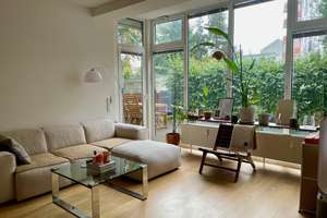 Charmante und helle 2-Zimmer Erdgeschosswohnung mit Garten in Frankfurt-Niederrad – Die vollständige Adresse der Immobilie erhältst du vom Anbieter., 60528 Niederrad, Frankfurt am Main – Vorschaubild 1