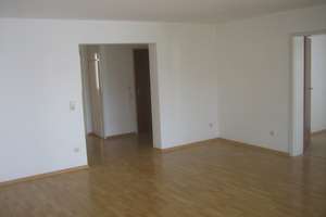 Freundliche 3-Zimmer-Hochparterre-Wohnung mit Balkon in Pforzheim – 75173 Südweststadt, Pforzheim – Vorschaubild 6
