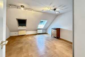 Helles Reihenmittelhaus mit klimatisierten Zimmern im DG, zwei Bädern, PV-Anlage und Carport. – Rhein-Neckar-Kreis – Vorschaubild 17