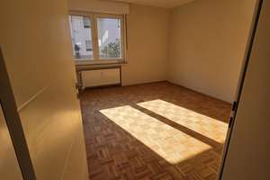 Zuhause in einer komplett renovierten Wohnung mit vier Zimmern in Duisburg – Borkhofer Straße 23, 47137 Mittelmeiderich, Duisburg – Vorschaubild 6
