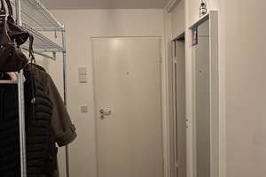 Amalienpassage - Sonnige 2,5 Zimmer-Wohnung – Amalienstraße 89, 80799 Universität, München – Vorschaubild 1