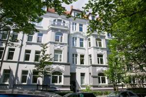 Helle großzügig geschnittene 2 Zimmer Altbauwohnung auf 65 qm in schöner Lage in der List. – Goebenstraße 34, 30163 List, Hannover – Vorschaubild 2