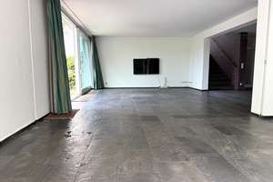 Großzügiges Anwesen mit Potenzial für Familien oder Projektentwickler! – Die vollständige Adresse der Immobilie erhältst du vom Anbieter., 45147 Holsterhausen, Essen – Vorschaubild 9