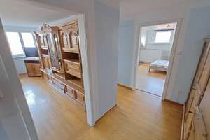 Kräherwaldwohnung Reitverein,EBK,TLB,hell & ruhig,ÖPNV-nah,eigenes Reich direkt am Wald-WG erlaubt!! – Am Kräherwald 110, 70192 Lenzhalde, Stuttgart – Vorschaubild 1