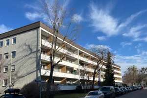 Helle 1-Zimmer-Wohnung mit Balkon und EBK in München-Laim / U5 Friedenheimer Straße  – Justinus-Kerner-Straße XX, 80686 Friedenheim, München – Vorschaubild 1