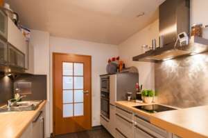 Exklusive 3-Zimmer-Gartenwohnung im Arnulfpark mit West-Terrasse, 2 Bädern und Stellplatz – Marlene-Dietrich-Straße 13, 80636 Marsfeld, München – Vorschaubild 5