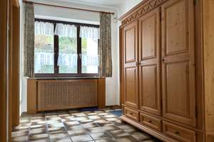 Ein - Zweifamilienhaus mit zusätzlicher Einliegerwohnung  #Doppelgarage #Garten – Die vollständige Adresse der Immobilie erhältst du vom Anbieter., 55743 Idar-Oberstein – Vorschaubild 12