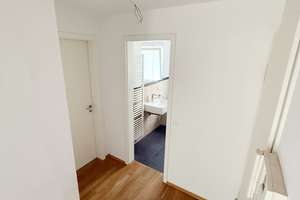 Lichtdurchflutete EG Wohnung mit Hobbyraum (Fitness/Home Office) – Solalindenstraße 62a, 81825 Waldtrudering, München – Vorschaubild 18