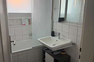 Geräumiges Appartement mit Einbauküche und Balkon in bester Innenstadtlage – Kämmergasse 14, 50676 Altstadt/Süd, Köln – Vorschaubild 5