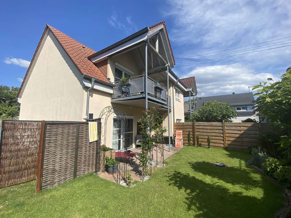 Rückansicht und Garten