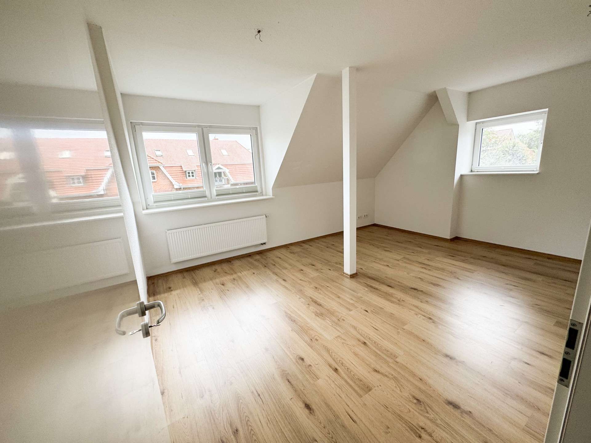 Immobilie in Delingsdorf - TOP Einfamilienhaus 4 Zi./130m², 2 Bäder,
Garage auf ca. 1.300 m² Grundstück im
Speckgürtel von HH - Bild 8