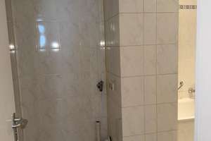Helle, und ruhige, 2-Zimmer-Altbauwohnung mit sep. Wohnküche mit EBK in München-Lehel – Gewürzmühlstraße 1, 80538 Lehel, München – Vorschaubild 16
