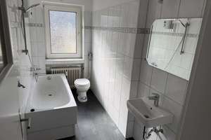 Eigennutzung oder Investment! Modernisiertes Apartment mit kleinem Balkon in zentraler Wohnlage! – Die vollständige Adresse der Immobilie erhältst du vom Anbieter., 45130 Rüttenscheid, Essen – Vorschaubild 6