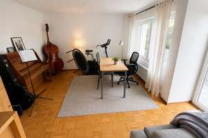 Charmante 2,5‑Zimmer‑Wohnung in Halbhöhenlage mit Aussicht & Garage – Die vollständige Adresse der Immobilie erhältst du vom Anbieter., 70199 Weinsteige, Stuttgart – Vorschaubild 5