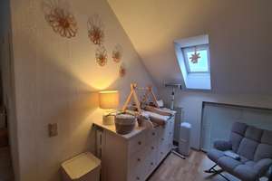 Lichtdurchflutete 2,5-Zimmer-Maisonette Wohnung mit Balkon auf der Sonnenseite in Beuel – 53225 Schwarzrheindorf/Vilich-Rheindorf, Bonn – Vorschaubild 6