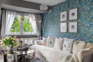 🍀 Zuhause im Glück - helle 3 Zimmer DG Wohnung mit Süd Ost Balkon, Stellplatz und Blick ins Grüne – 12207 Lichterfelde, Berlin – Vorschaubild 2