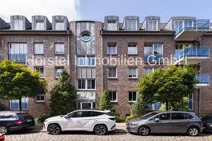 Frisch renovierte Eigentumswohnung mit zusätzlicher ca. 20 m² großen Ausbaureserve