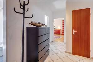 Möbliert: Schöne Dachgeschosswohnung in Perlach – Die vollständige Adresse der Immobilie erhältst du vom Anbieter., 81739 Waldperlach, München – Vorschaubild 11