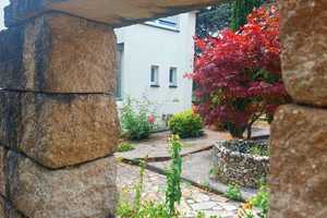 Idyllisches Wohnambiente mit Erweiterungspotential auf 961 qm großem Grundstück + 2 GARAGEN! – Stuttgart – Vorschaubild 5